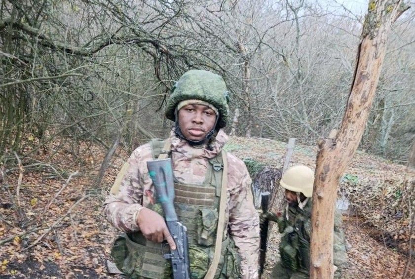 Les recruteurs russes exploitent les mercenaires étrangers - Les messages d'un combattant nigérian révèlent une double arnaque