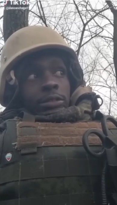 Dunkan at the frontline.jpg