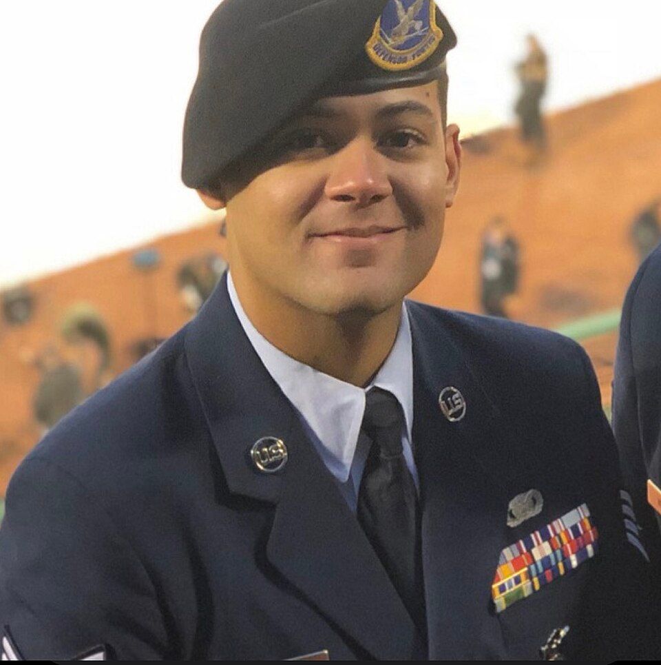 Wilmer_Puello_US_Air_Force_Fenway_Park_Boston.jpg