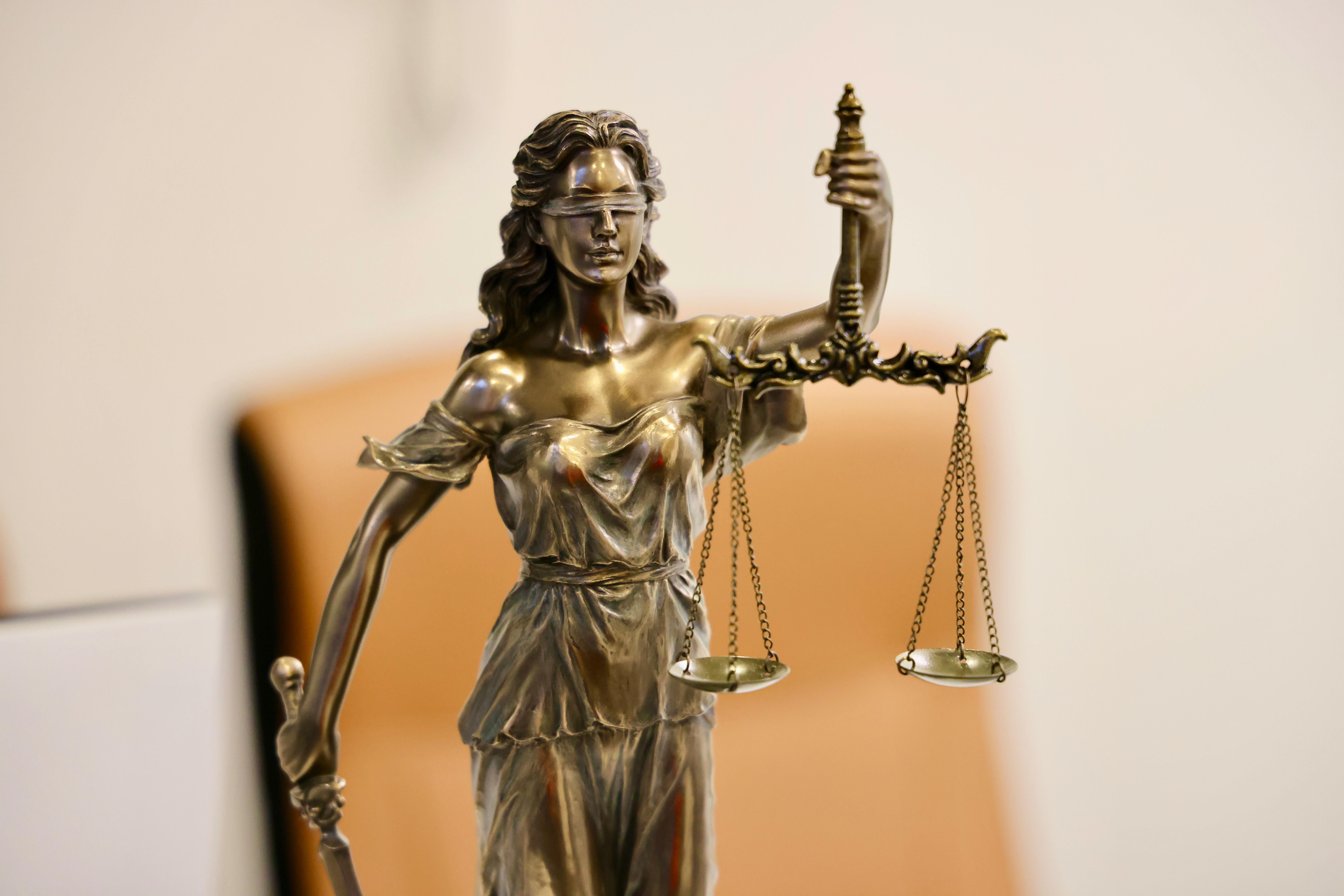 Un tribunal ouzbek condamne un homme qui a combattu pour la Russie - le pays qui a confisqué son passeport, volé ses salaires et l'a laissé blessé pendant trois jours sans soins médicaux